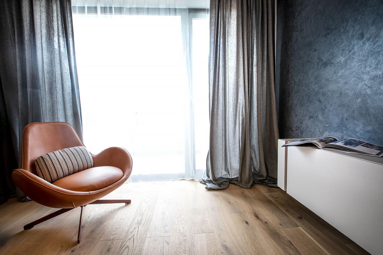 Cosmopolit Booking Brasov Ngoại thất bức ảnh