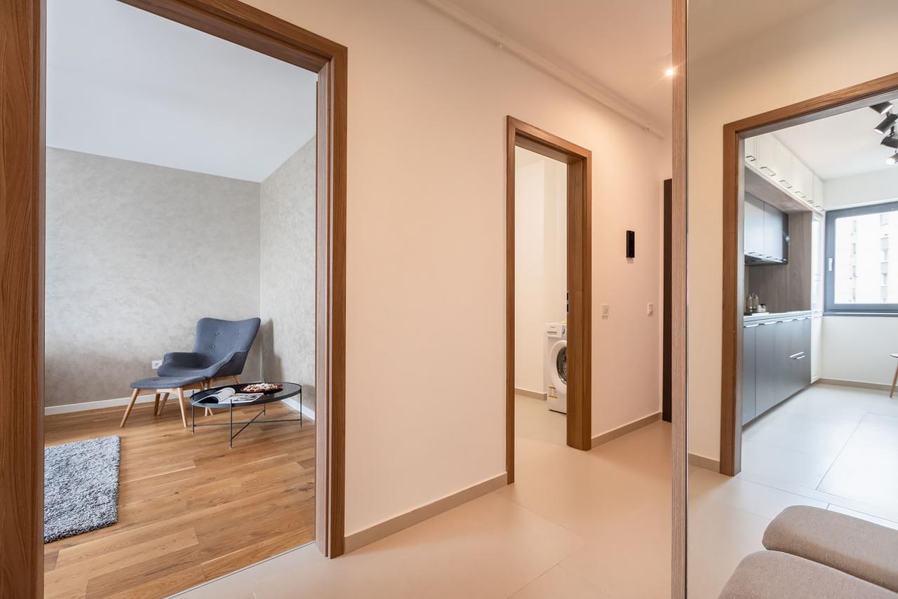 Cosmopolit Booking Brasov Ngoại thất bức ảnh